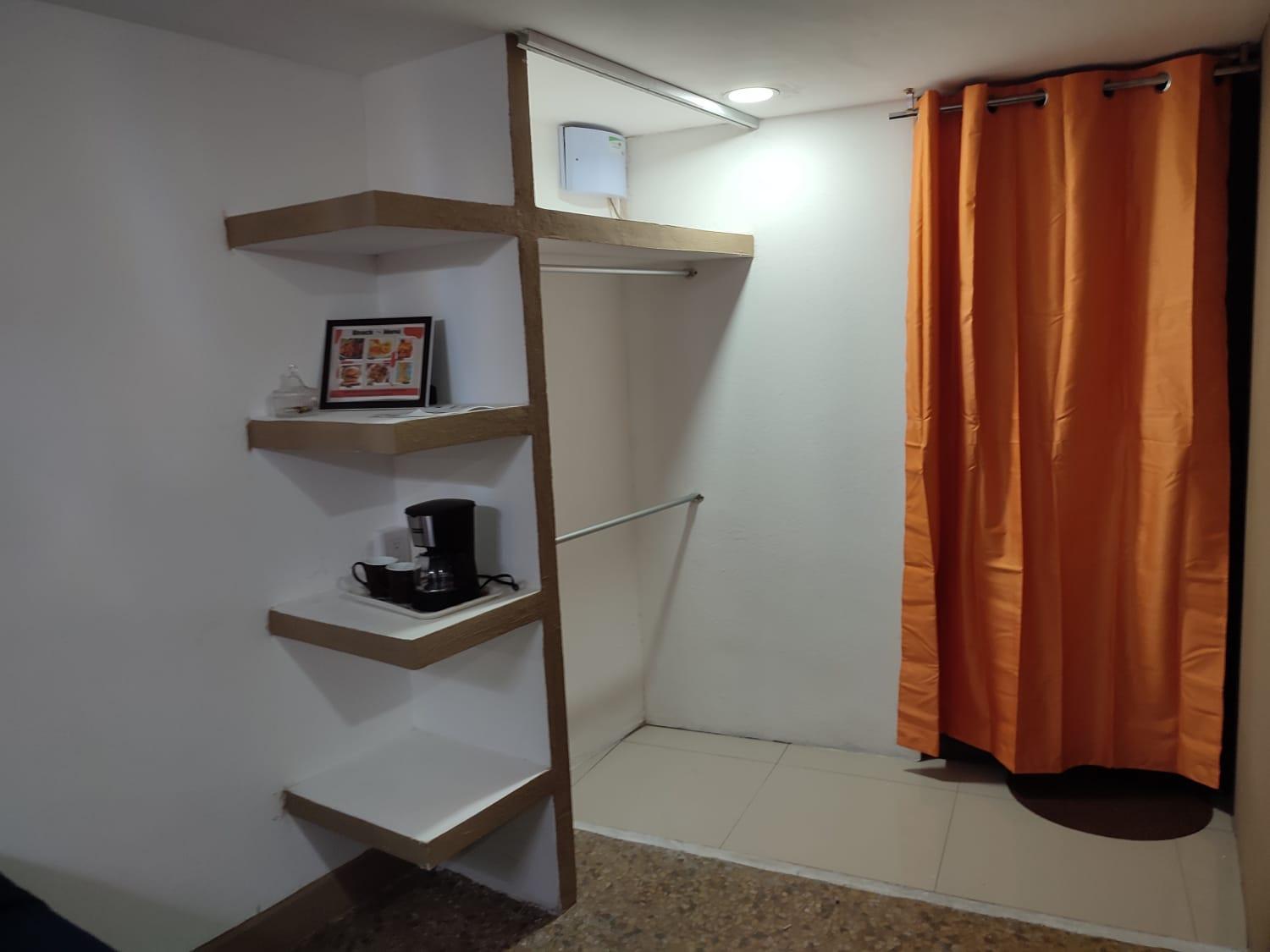 Hostal Vitta Гвадалахара Екстер'єр фото