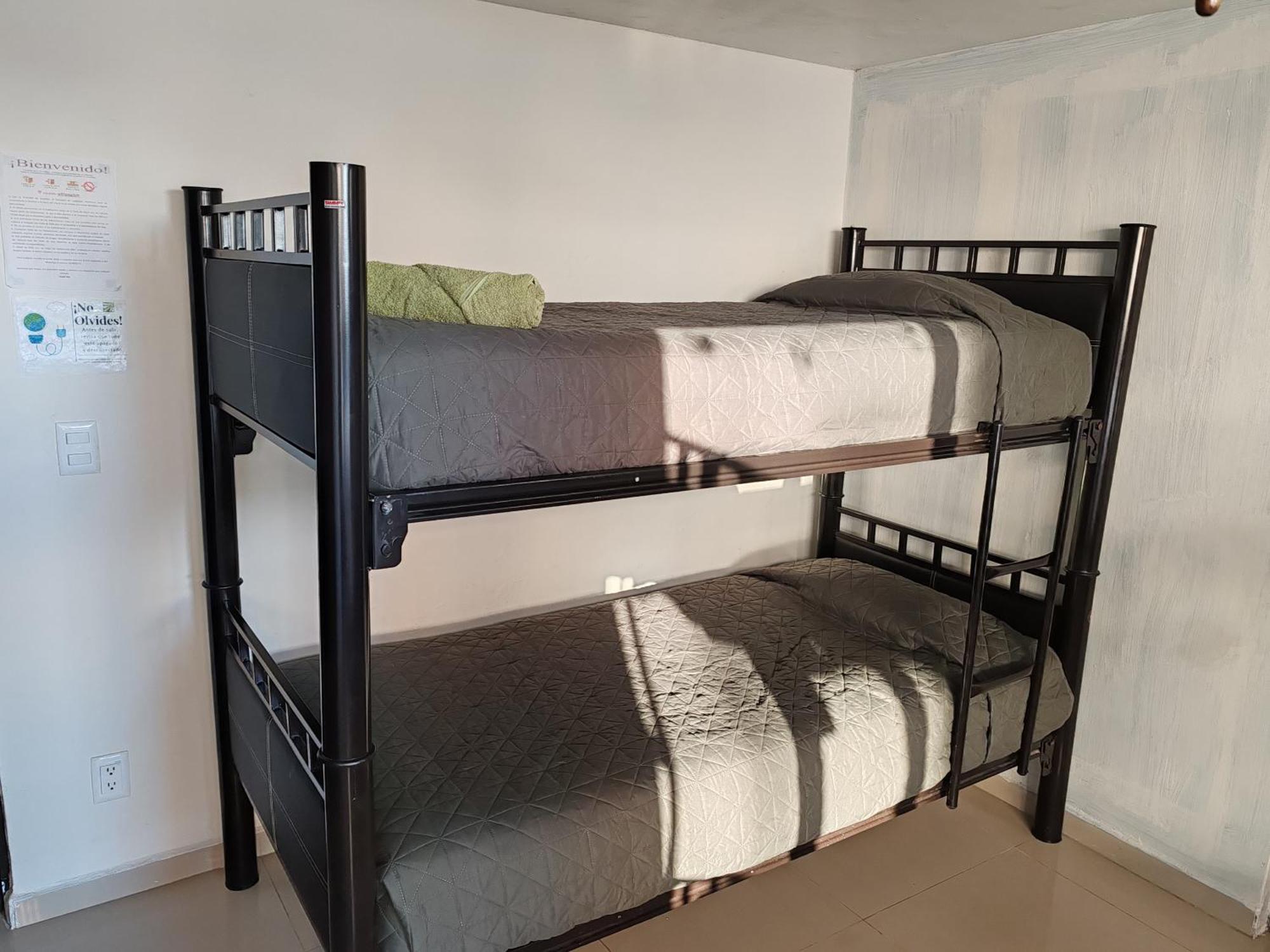 Hostal Vitta Гвадалахара Екстер'єр фото